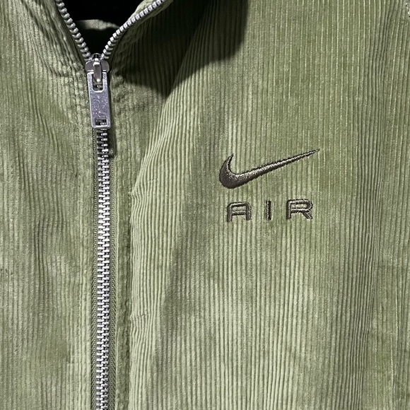 NIKE-NEW Olive Green Corduroy Ribbed Full Zip Jacket Size S - Picture 3 of 5